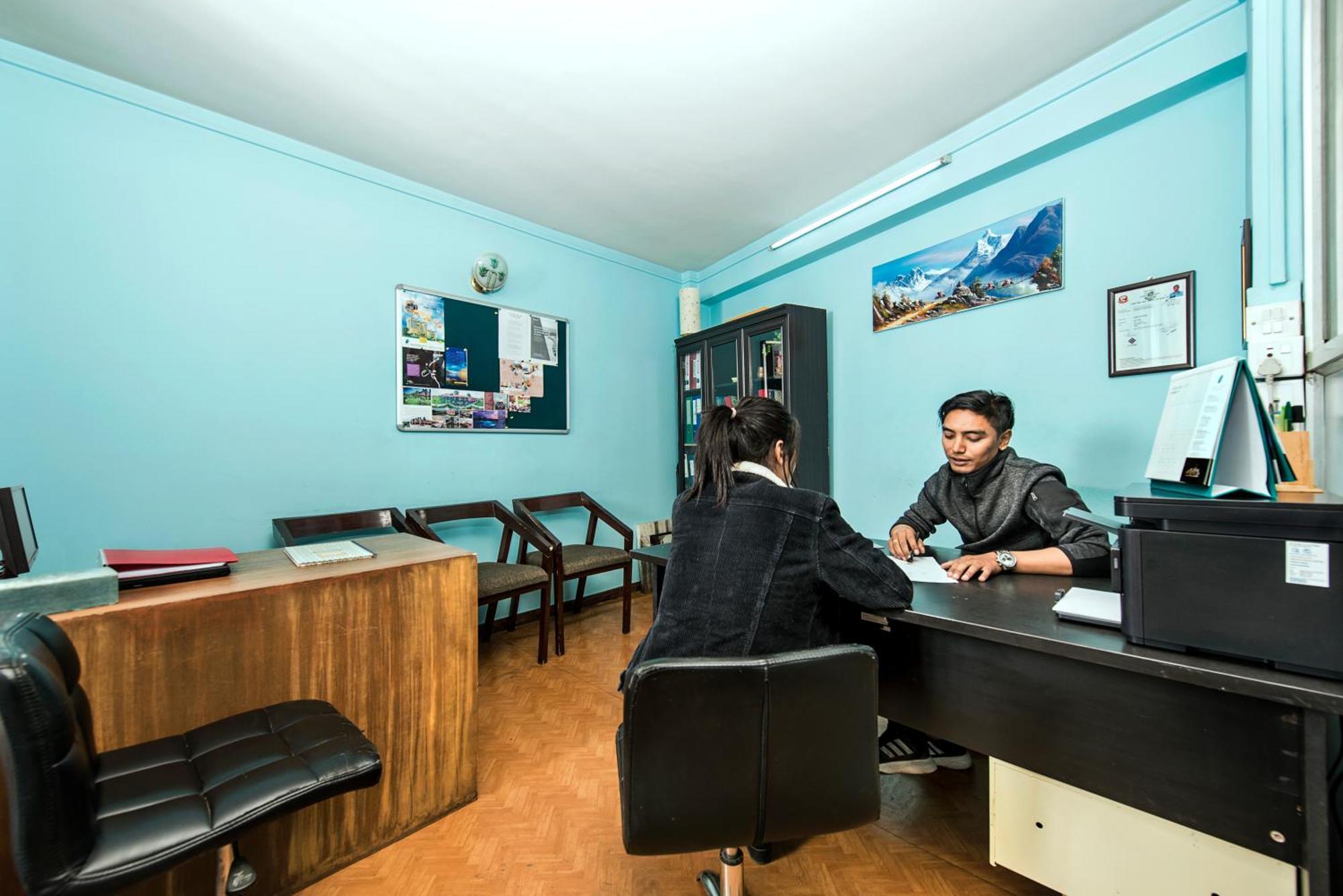 Classic Serviced Apartments Jawlakhel Esterno foto