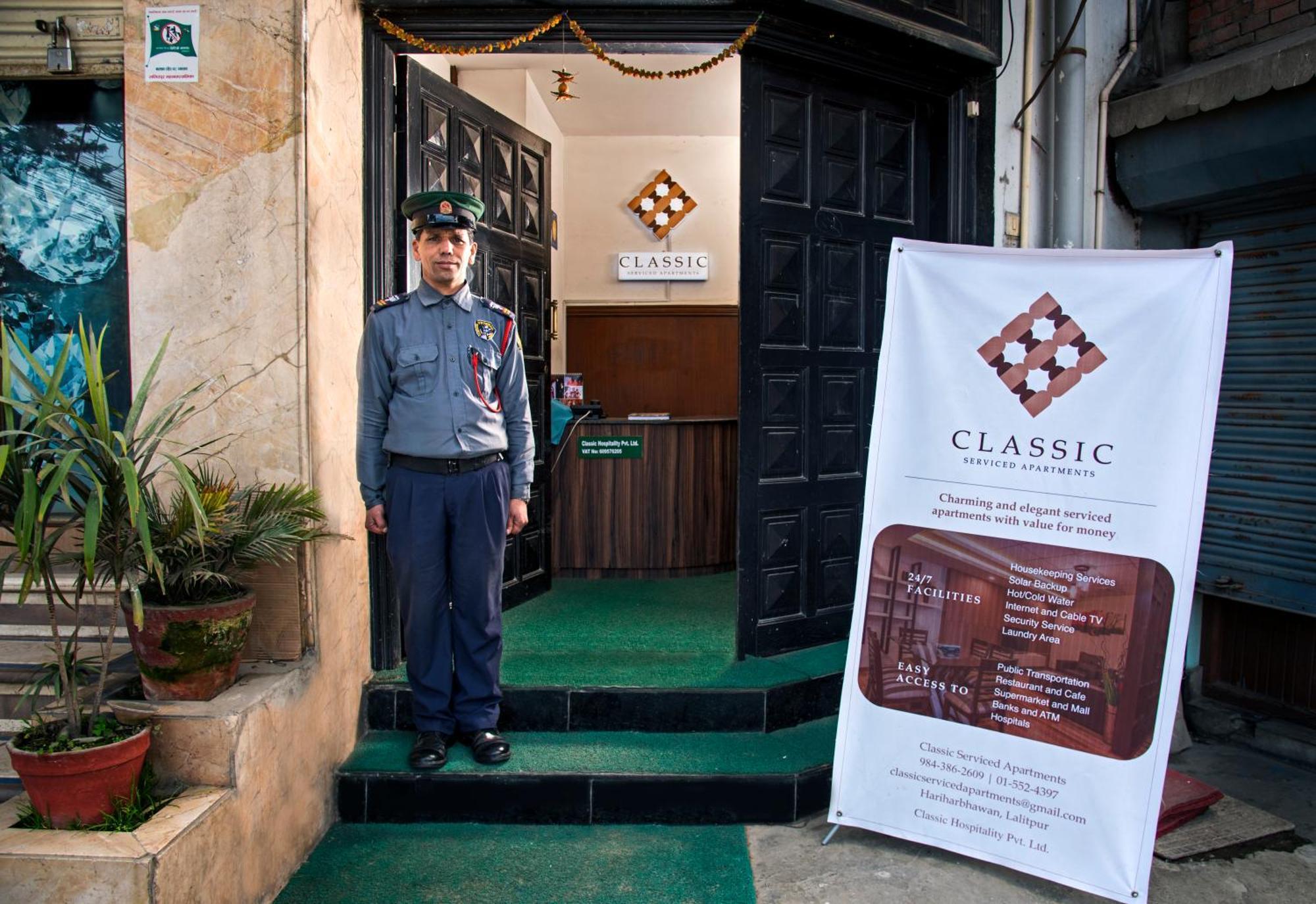 Classic Serviced Apartments Jawlakhel Esterno foto