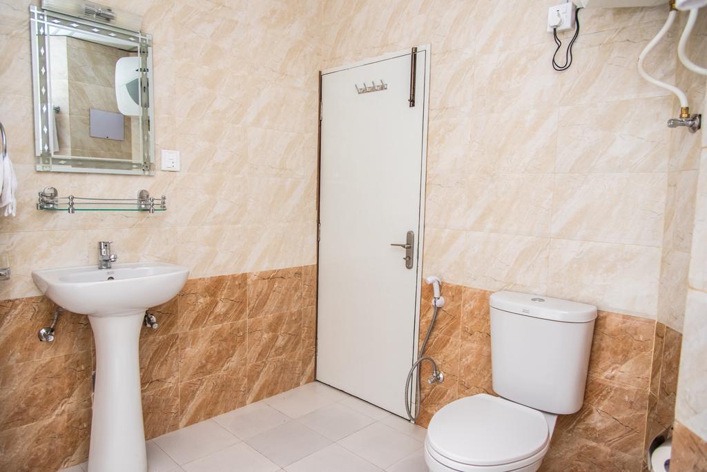 Classic Serviced Apartments Jawlakhel Esterno foto
