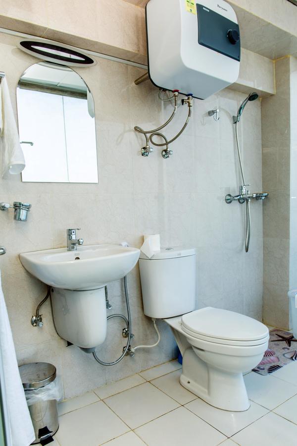 Classic Serviced Apartments Jawlakhel Esterno foto