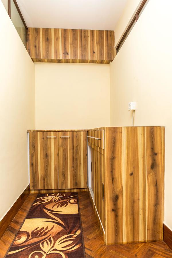 Classic Serviced Apartments Jawlakhel Esterno foto